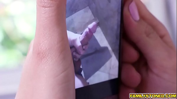 Nonton Natalia Starr Goes On Top Of A Big Cock Riding Hard thumbnail