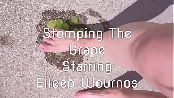 Trailer foot food crush by sexy milf 