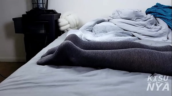 Nonton Day 7 Of Kisunyoctober Is Upon Us! Today's Kink: In Heat!"it's The Middle Of An Exceptionally Hot October Day, And All I ... thumbnail