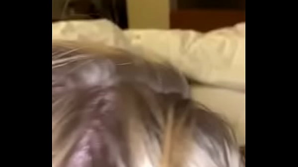 Play MP4 - White thot kissing black dick through sweatpants