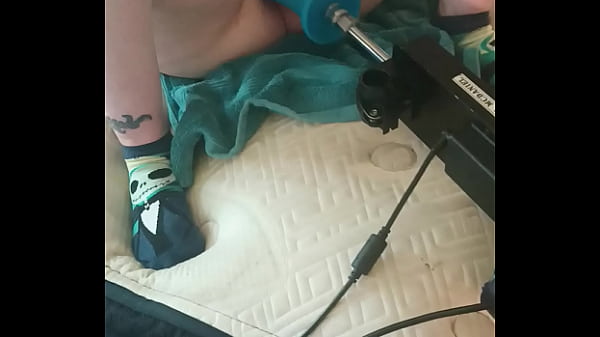 Nonton Gf On Dildo thumbnail