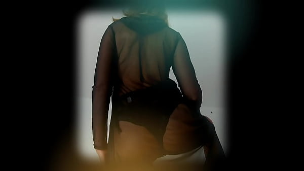 the body of a housewifeMala dvojka