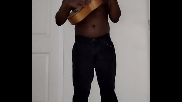 Continuing singing and dancing for free 3 