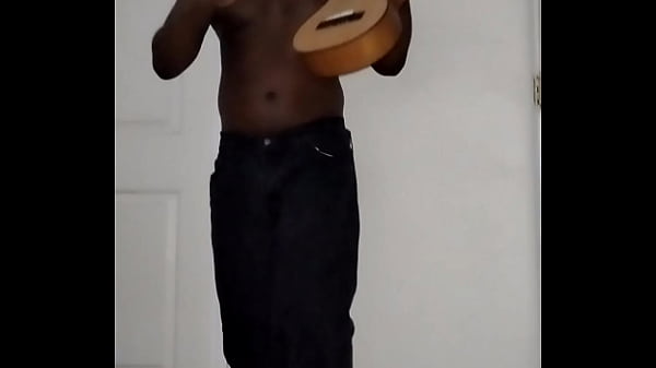 Continuing singing and dancing for free 3 