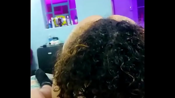 Play MP4 - Trans gordinha bbw dando o cuzinho para o favelado dominador