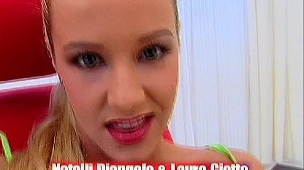 Nonton Metro - Hot N Her - Scene 3 thumbnail