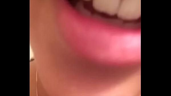 Play MP4 - Haciendo lo que m&aacute;s me gusta