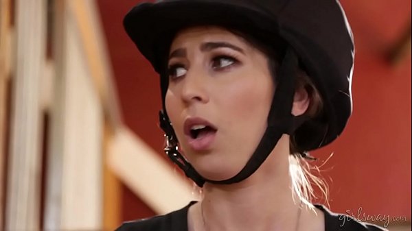 Play MP4 - Have you ever made love in the barn&quest;&excl; - Serena Blair and Lyra Law