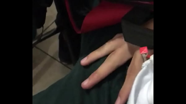 Shavo del bicho jal&aacute;ndose el ganso bien prron 