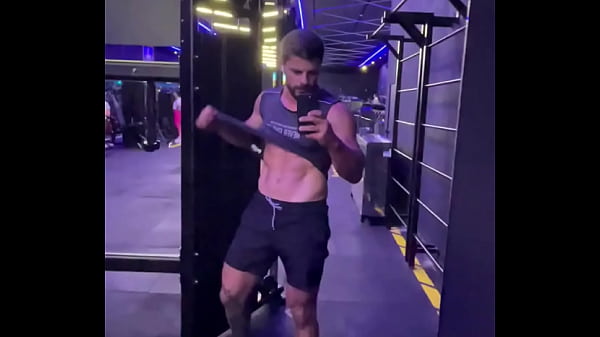 Treino pago logo irei sortear algum f&atilde; para treinar comigo voc&ecirc; toparia tem que ser vip o sorteio vai ser por l&aacute; ent