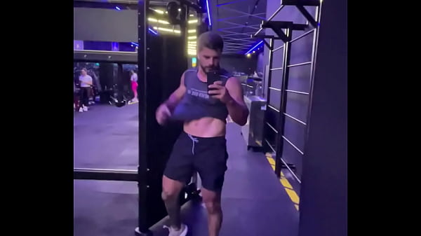 Treino pago logo irei sortear algum f&atilde; para treinar comigo voc&ecirc; toparia tem que ser vip o sorteio vai ser por l&aacute; ent