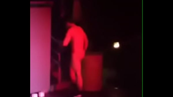 Play MP4 - GOGOS BRASILEIROS COM A ROLA DURONA