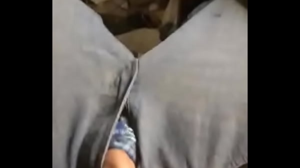 52251514704  D851E298-173C-4185-8038-B817B4312470.MOV