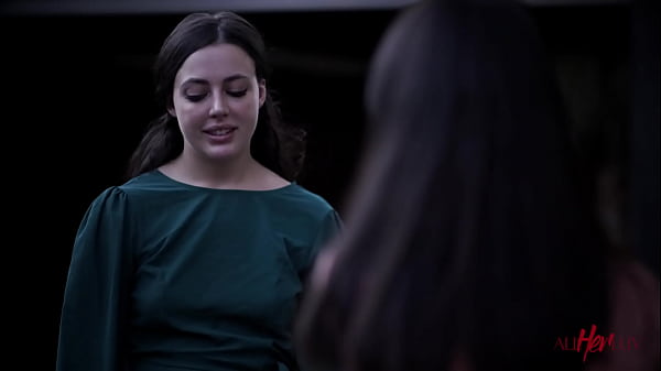 Missax closet lesbians sarah vandella whitney wright