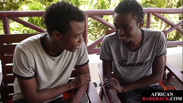 Play MP4 - African twink blows partners uncut dick before bareback sex