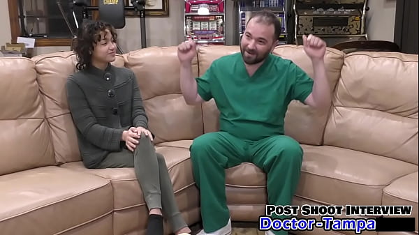 Dr tampa brooklyn rossi's 1st gyno exam