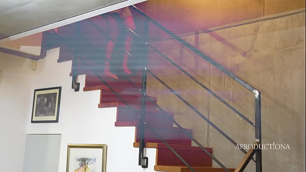 Nonton Self Piss From Halloween thumbnail