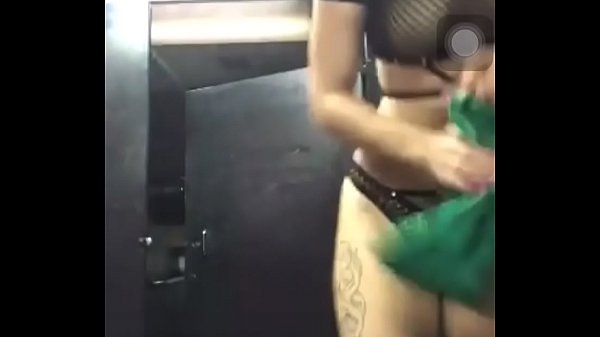 Latina Stripper With Phat Ass On Periscope thumbnail