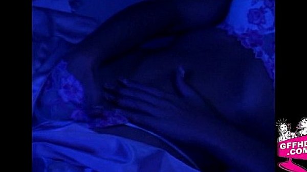 Nonton Lesbian Encouters 1204 thumbnail