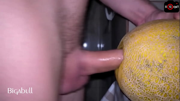 Pre&ntilde;o Una Fruta Con Mi Semen thumbnail