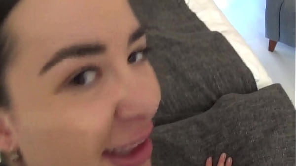 Fucking Amateur Big Ass Stepmom thumbnail