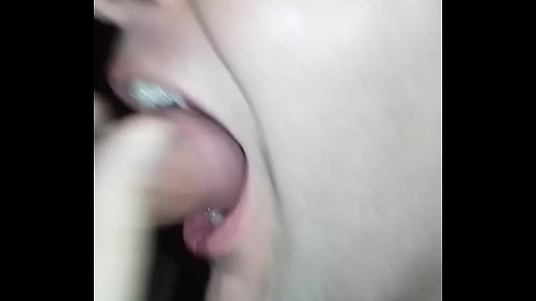 Play MP4 - Casado me fodeu gostoso no motel