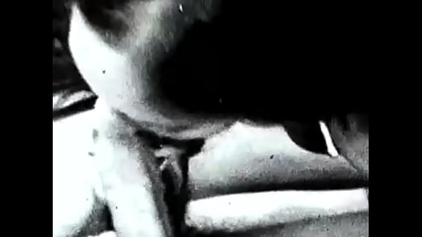 Play MP4 - Vintage Pornography Challenge '1850s vs 1950s'