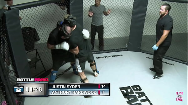 Lexi Gives A Proper Dick Riding To Lucky Dude thumbnail