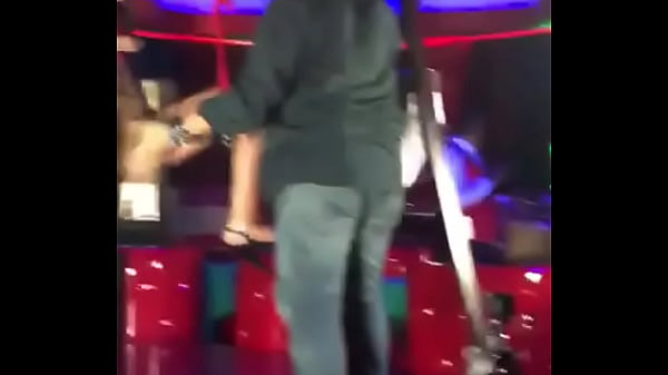 Nonton Squirting thumbnail