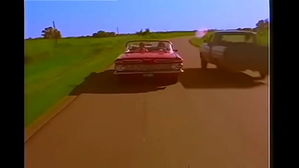 Auto rojo vilma palma e vampiros 