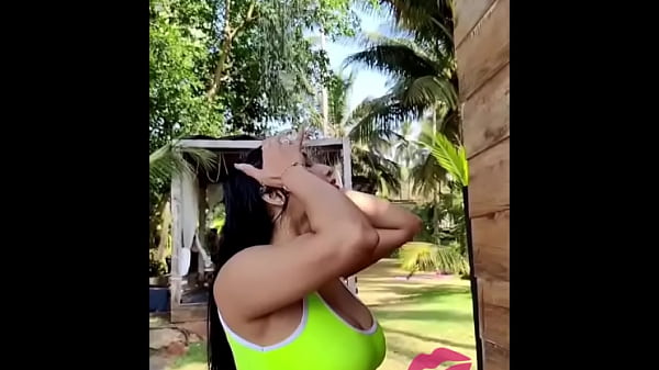 Indian Beauty Outdoor Shower indxxx.com 