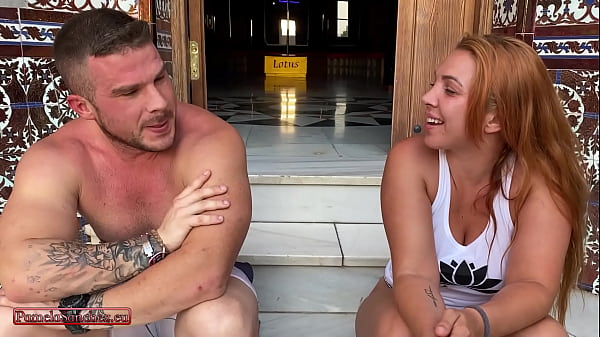 Play MP4 - Casting porno a un fan en club swinger