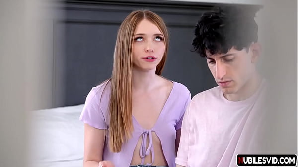 Play MP4 - Cheating Stepsis Show Something to Her Long Distance Boyfriend