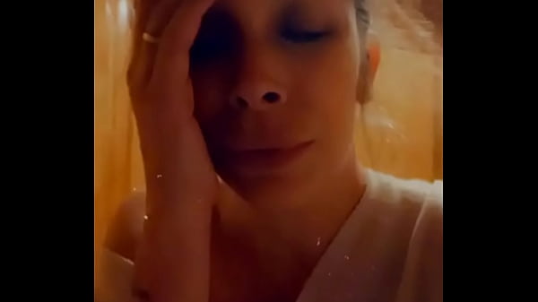 FAMILY HOLIDAY SAISON 2 Spécial SKI EP1 6_LE WOMANIZER Dans un chalet avec