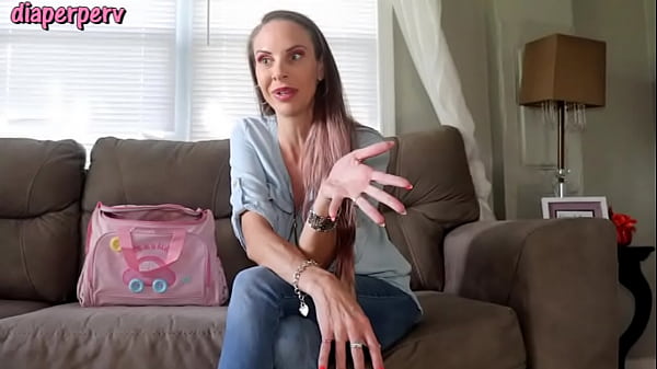 Abdl Diaper Blowout & Messy Change Vicki Vixx thumbnail