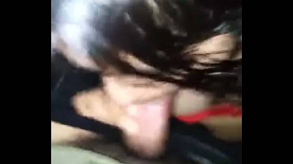 La prima_de mi mejor amiga da buena mamada