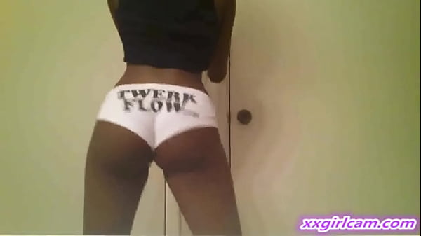 Tigre Girl TWERK All Up n_Thru Dere