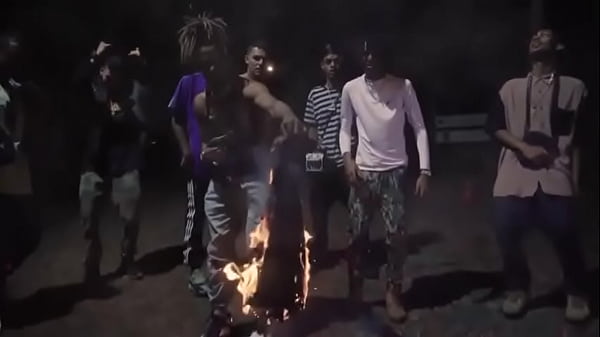 Neg&atilde;o vadia gostosa 