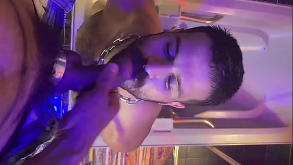 Play MP4 - Water sports&colon; Brutto is thirsty