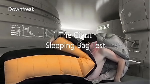 The_Giant Sleepingbag And Silver Down JacketMasturbation Test