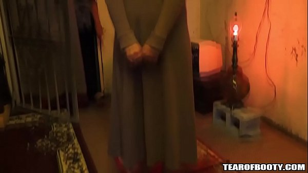 Play MP4 - American soldiers visit arab whorehouse