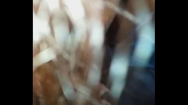 casada taradinha bem gostosa liberada pelo marido faz chupeta_e bate punheta pro_Kingblack