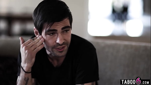 Taboo6.com - Ex boyfriend had big ass redhead Scarlett Mae cheating_before he went to jail