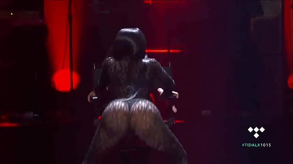 Play MP4 - Rapper Gostosa rebolando