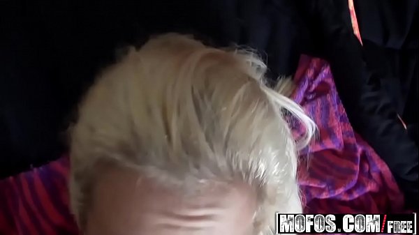 (Halle Von) - Girlfriend Tries Anal Sex - Lets Try Anal