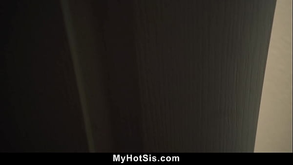 Nonton Lusting Silently Over The Image Of His Stepsister - Myhotsis thumbnail