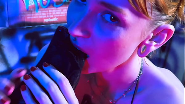 Nonton My Freshly Pedicured Feet Are Waiting For Worship thumbnail