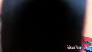 Film 04 - Versautes Bi-girls-duo Beim Weihnachtsfick 2025 Mit Dir thumbnail