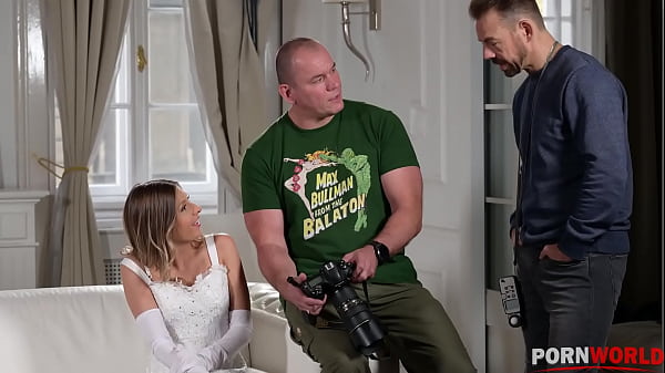 Play MP4 - Future Bride Rebecca Volpetti Cheats On Her Groom In Sordid Anal Sex Session With Photographer