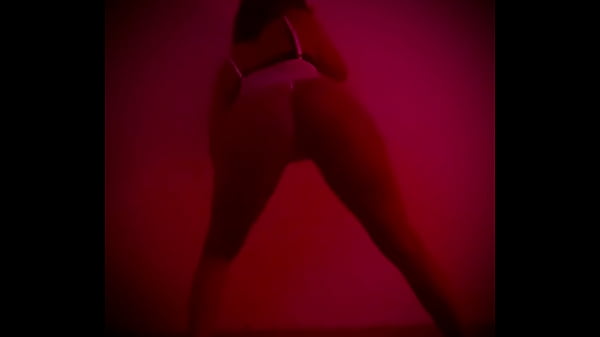 Red Light Twerking WithLola Luv 2